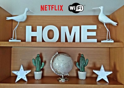 ✰ Confort y diseño en el centro de Ponteareas ✰ Amplio garaje / WiFi / Netflix