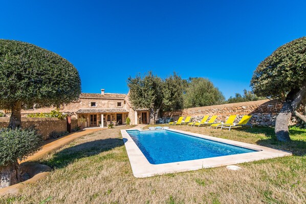 Finca with pool in Mallorca 