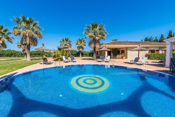 Modern finca with pool and playground in Mallorca