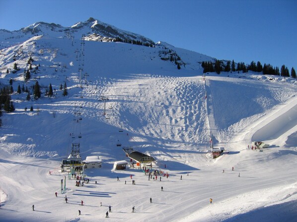 Snow and ski sports