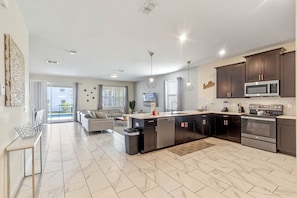1521-maidstone-court--four-corners--fl-33896---04.jpg