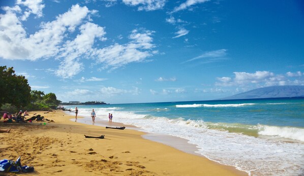 Kaanapali Beach from Nanea looking at Lanai