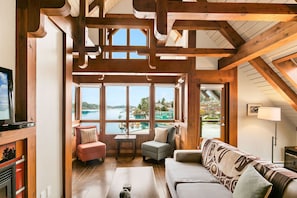 Contemporary Wooden Beam Structure