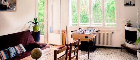 Salon