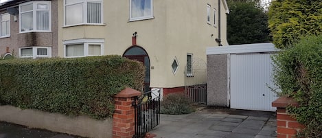 33 Winckley Road