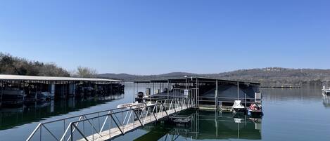 Boat launch and slip at Indian Point Marina. 1/2 mile away from the condo