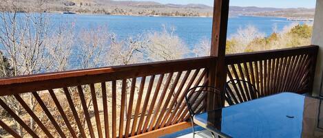 A perfect view of Table Rock Lake