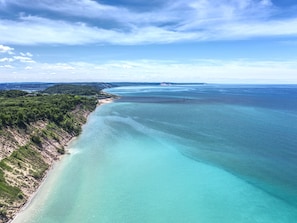 Drone of Lake Bluff Preserve frontage on Lake Michigan