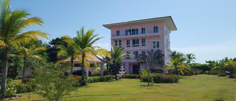 Pink Palace...your beach getaway!