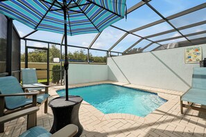 Enjoy the private splash pool and comfortable furniture on the sunny lanai!