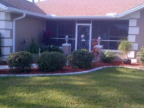 Front of home is screened in to enjoy morning coffee!