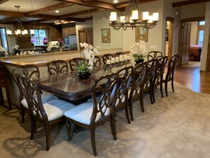 Dining Area (with seating for 12)