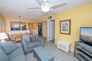 5118 Living Room