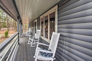 Furnished Wraparound Deck | Scenic Views