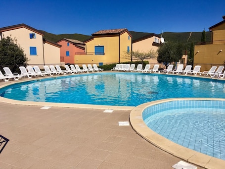 Piscine de la résidence