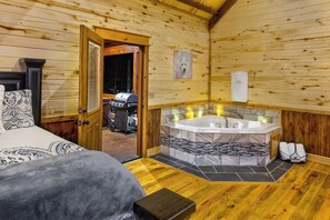 Jacuzzi Tub in Great Room