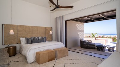 Villa con vista al mar con túnel privado a la hermosa playa - Construcción nueva