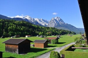 Blick vom Balkon (Süd-West)