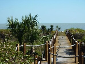 GORGEOUS WATER VIEWS FROM BEACH BOARDWALK STEPS FROM YOUR FRONT DOOR
