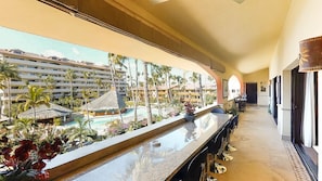 large granite table on terrace for 10 guests 
