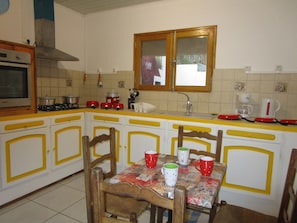 Private kitchen