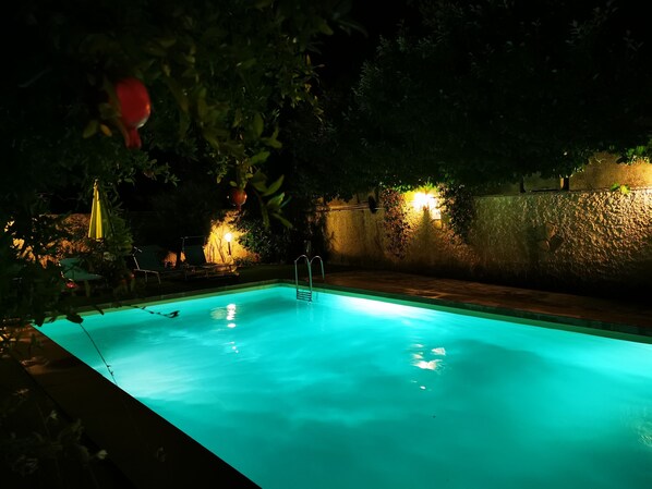 Bain de minuit ?