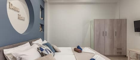 2 (90x200) Beds - medium soft matresses