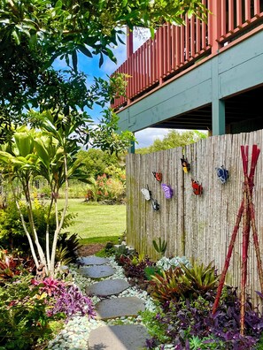 side entrance garden 
