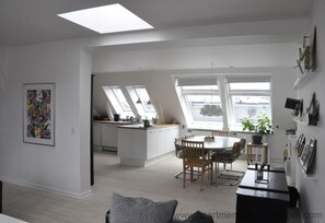 Dining Room, Kitchen
