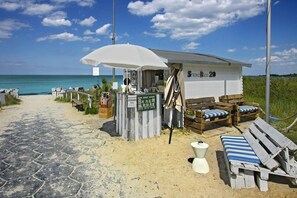 Strand