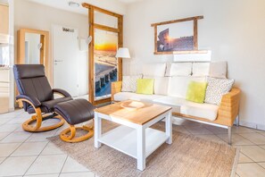 Sofa und Relaxsessel