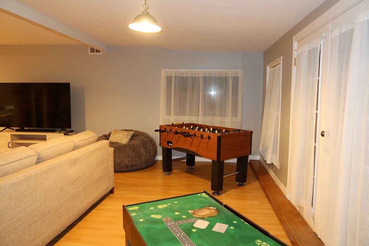 Wonderful family friendly home in Dunedin FL