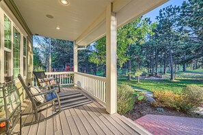 Front porch with rockers and a porch swing!