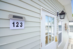 The easiest house number to remember in all the Keys!