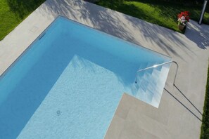 Holiday Home Swimming Pool