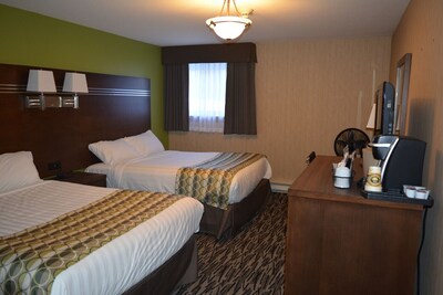 Fernie Stanford Hotel & Resort - Deluxe Hotel Rooms