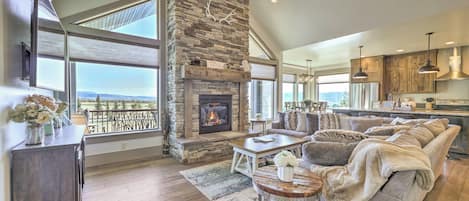 Star Valley Ranch Vacation Rental | 5BR | 2.5BA | 3,000 Sq Ft | Steps Required