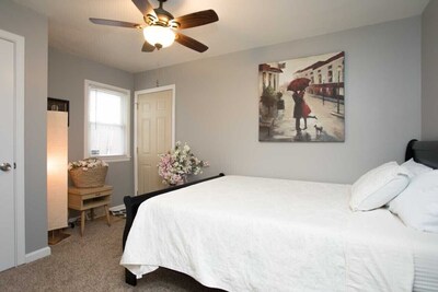 Beauty in Benson! Remodeled 5 Bedroom (Sleeps 14)