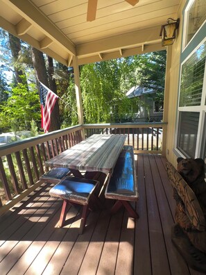 Front Deck Picnic Table. 