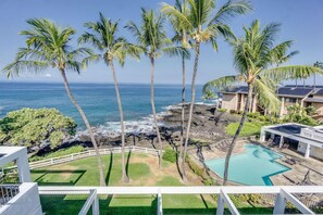 Oceanfront swimming pool