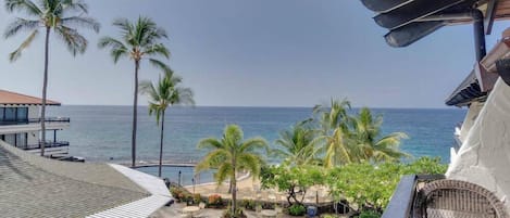 Ocean & Pool View from Lanai