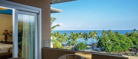 Lanai with table and ocean view