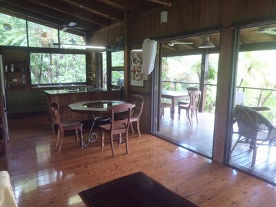 Daintree Holiday Homes - The Folly - A Nature Retreat in The Daintree