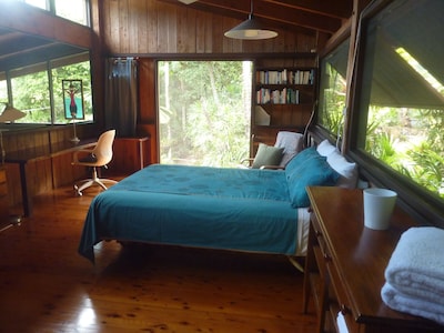 Daintree Holiday Homes - The Folly - A Nature Retreat in The Daintree