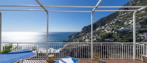 Private Sea View Terrace at Hibiscus in Amalfi - Caleidoscopio