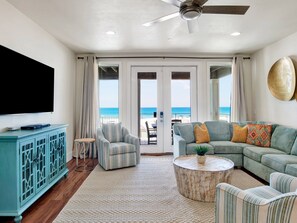 Caribe West B - Living Room