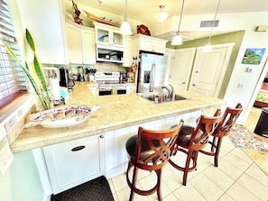 Fully Equiped Kitchen