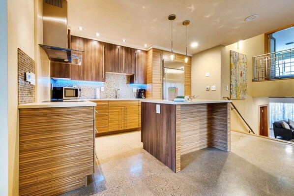 Private kitchen