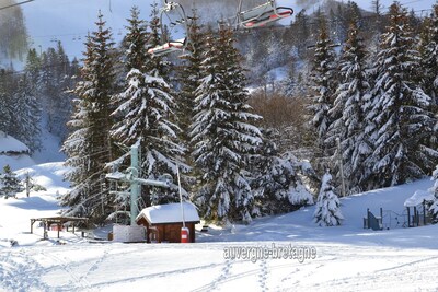 Paillaret 1 Ski Lift, Besse-et-Saint-Anastaise, Puy-de-Dome, France