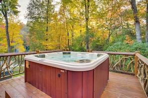 Spacious Yard | Private Hot Tub | Scenic Views